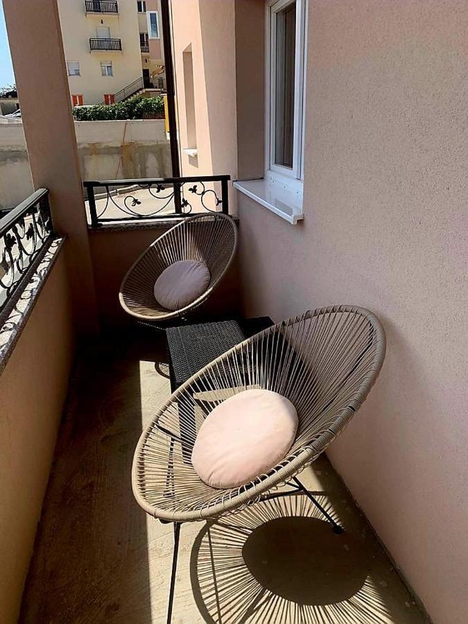 Studio Apartmant Leona With Parking Place Split Zewnętrze zdjęcie