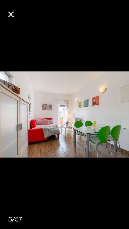 Studio Apartmant Leona With Parking Place Split Zewnętrze zdjęcie